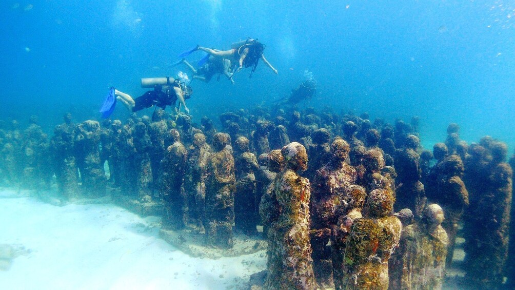 MUSA Underwater Museum Scuba Diving Lesson 3