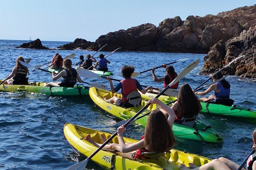 KAYAKING FOR SCHOOL GROUPS 4