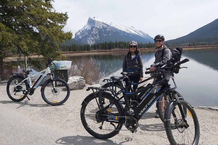 eBike guided tour past Vermilion Lakes Banff 3