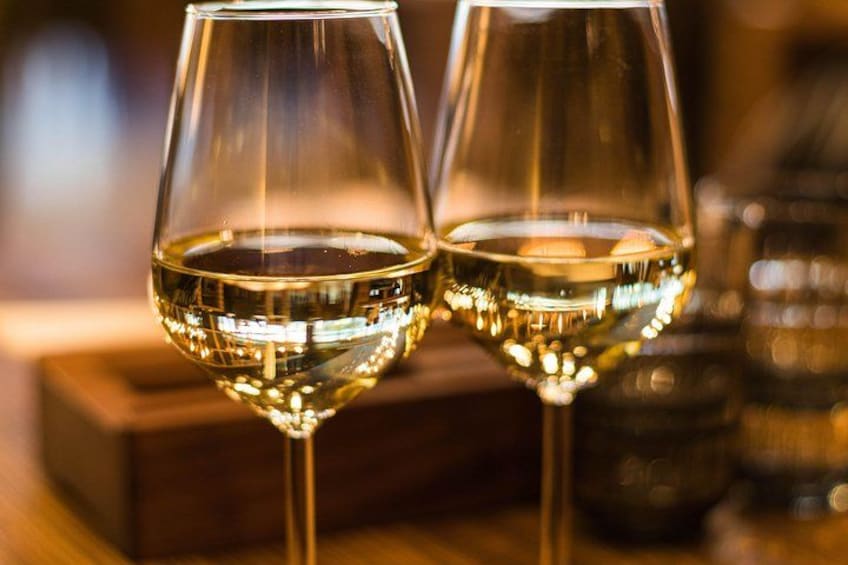 Ozark Craft Beverage - Wine Tasting Tour 5