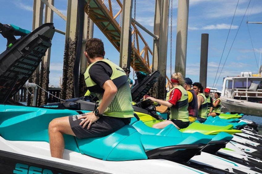 75-minute Die Another Day Jet Skiing in Darwin 2