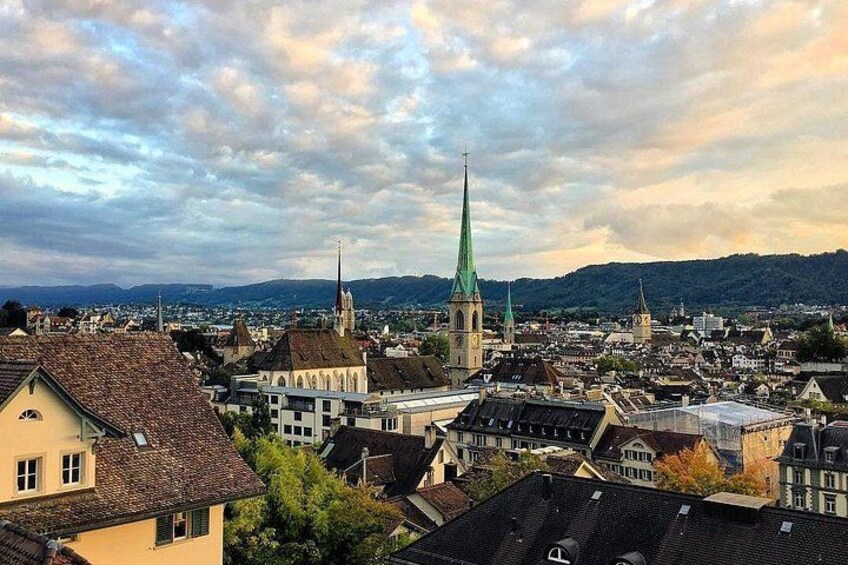 Zurich Walking Tour Including a Lake Cruise 3