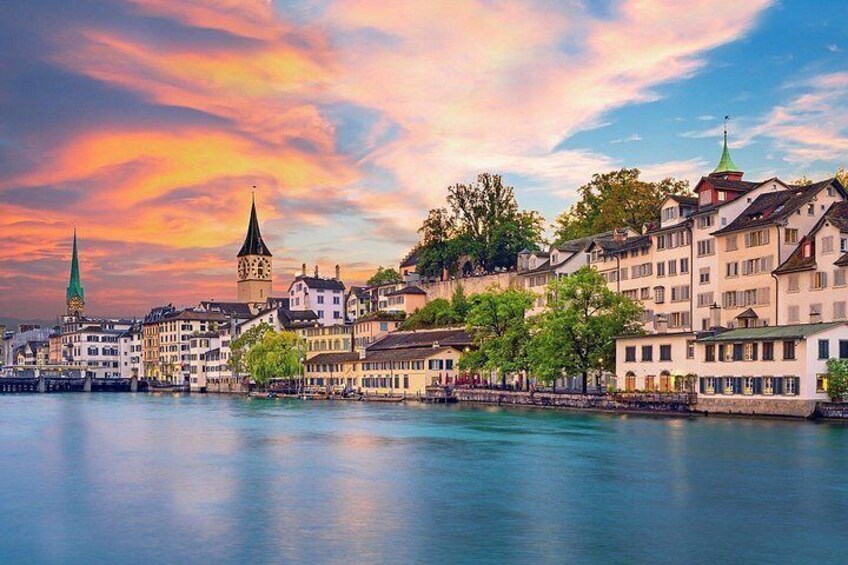 Zurich Walking Tour Including a Lake Cruise 2