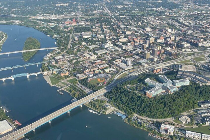 Chattanooga Helicopter Adventure - Iconic City & River Views 1