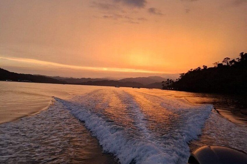 Sunset Bioluminescence Tour by Boat 2