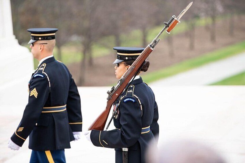 Private Arlington National Cemetery Walking Tour with Changing of the Guards 5
