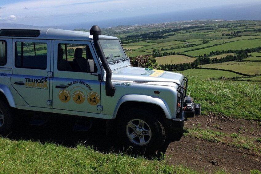 Scenic Trails of Sete Cidades: Half-Day Jeep Adventure 2