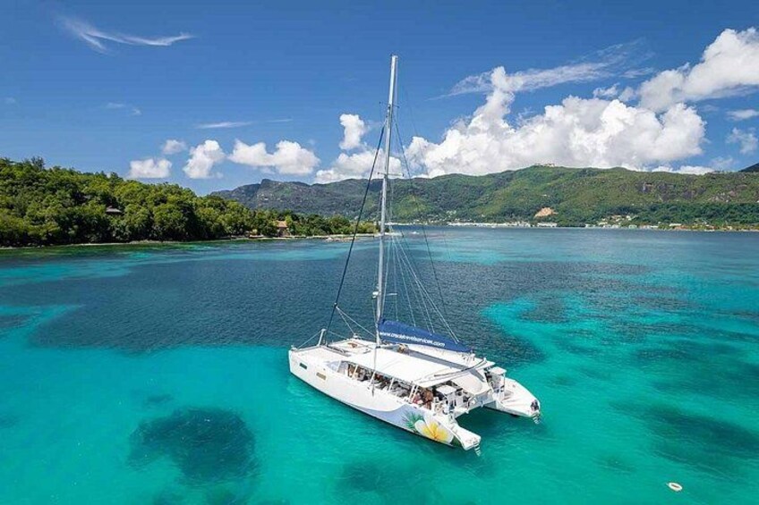 Sainte Anne Marine Park and Moyenne Island 2