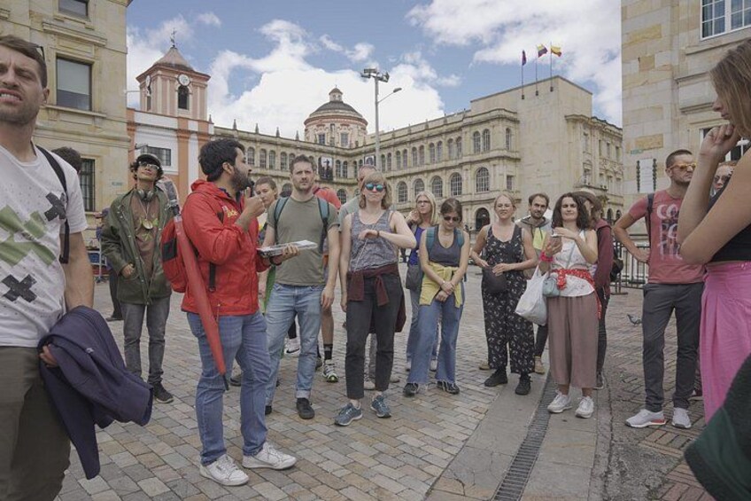 Shared Tour of the Historic Candelaria in Bogotá 2