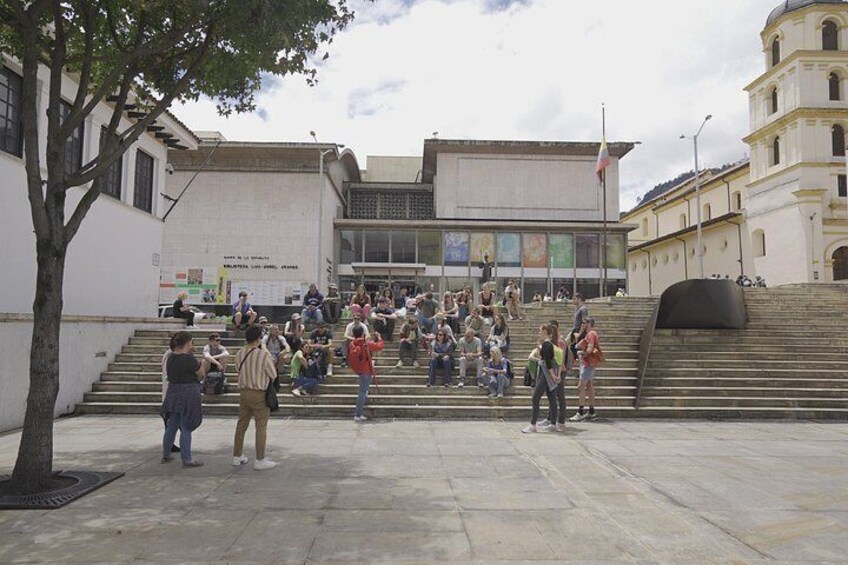 Shared Tour of the Historic Candelaria in Bogotá 2