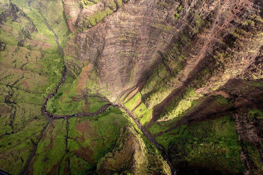 Kauai' Exclusive Helicopter Tour: JURASSIC CANYON LANDING 2