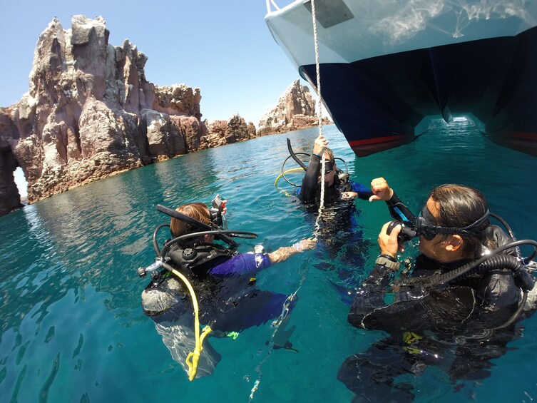 Scuba Diving two-tanks