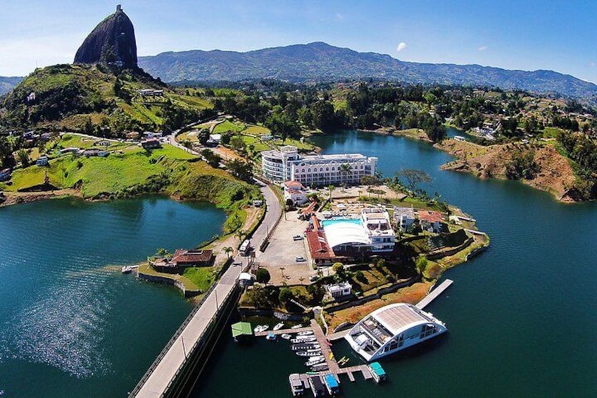 Panoramic of Guatape and El Peñol 5