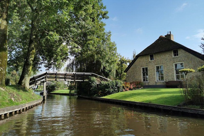 Giethoorn, Afsluitdijk, Zaanse Schans Day Tour Incl Hotel Pick Up 2