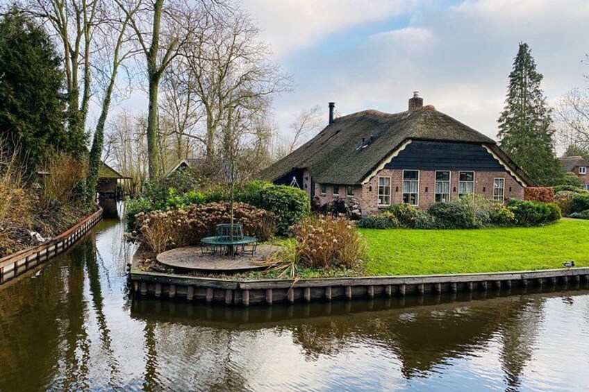 Giethoorn, Afsluitdijk, Zaanse Schans Day Tour Incl Hotel Pick Up 2