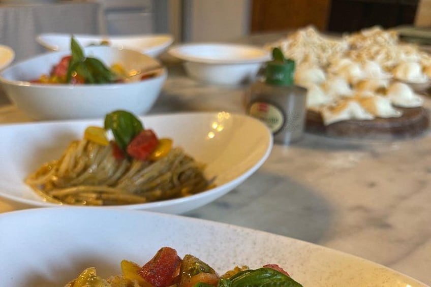Cooking Class in a historical Palace in Siena Provence 3