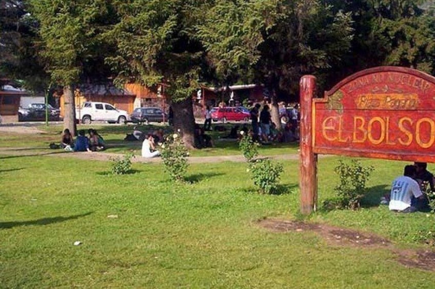 El Bolsón and Lago Puelo 1