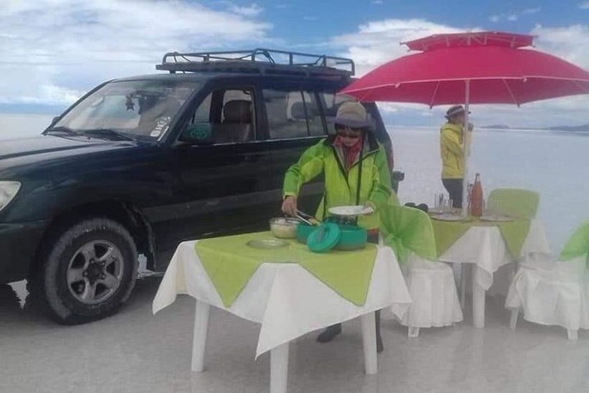 Salar De Uyuni. Classic Full Day+Sunset 5