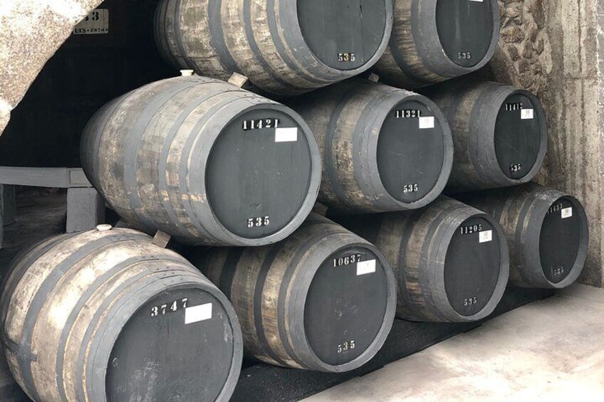 Port Wine Tour | 3 Producers | 7 Tastings | 12 Participants Max 3