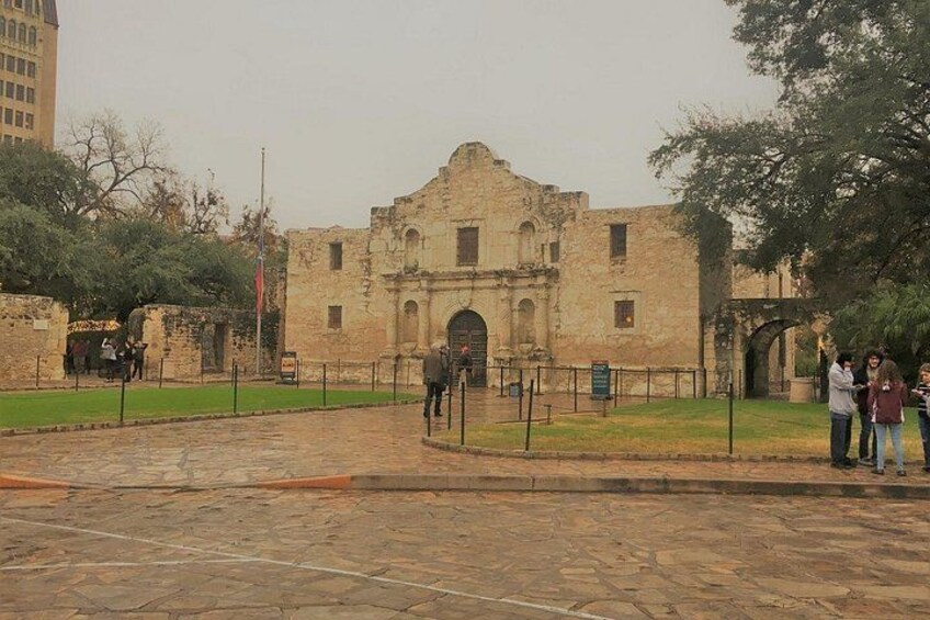 Historic Downtown & Riverwalk Walking Tour 2