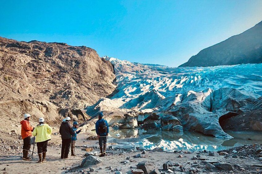 Exploring the glacier terminus 5