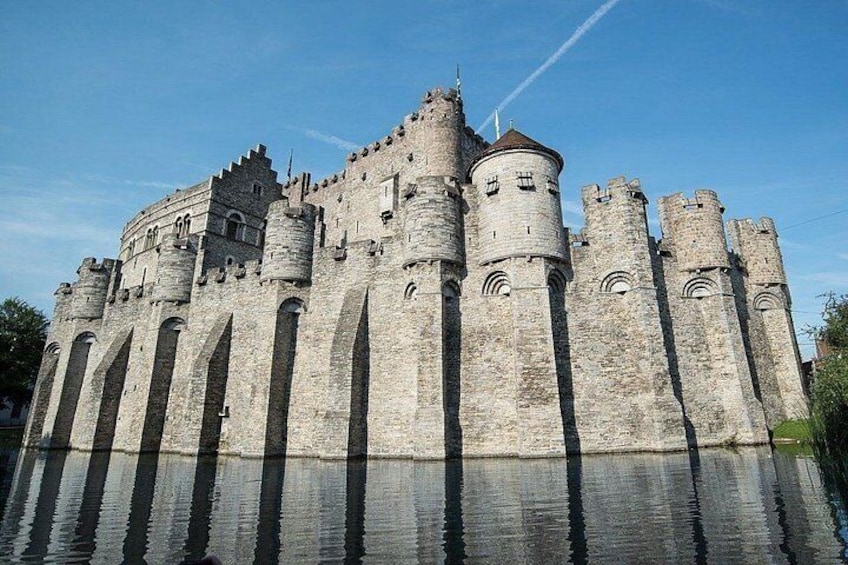 Castle of the Counts 2