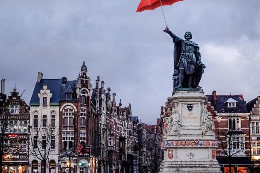 Historical Walking Tour: Legends of Gent 4