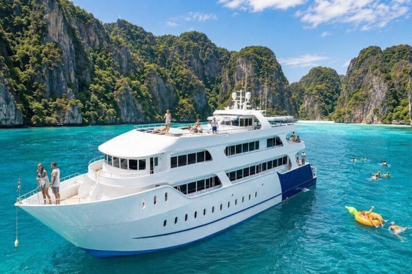 Phi Phi Islands Comfort Cruise from Phuket w/ Lunch&Hotel Pickup 1