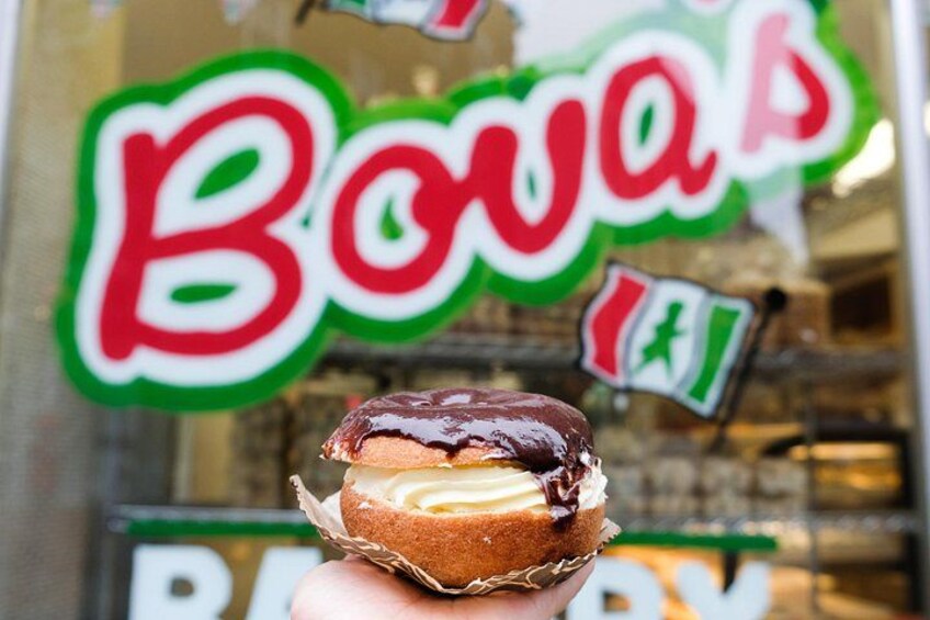 Boston Sweet Treats Food Tour: Fresh Donuts, Cider & Much More 3