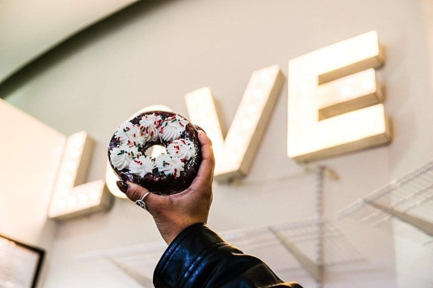 Boston Sweet Treats Food Tour: Fresh Donuts, Cider & Much More 4