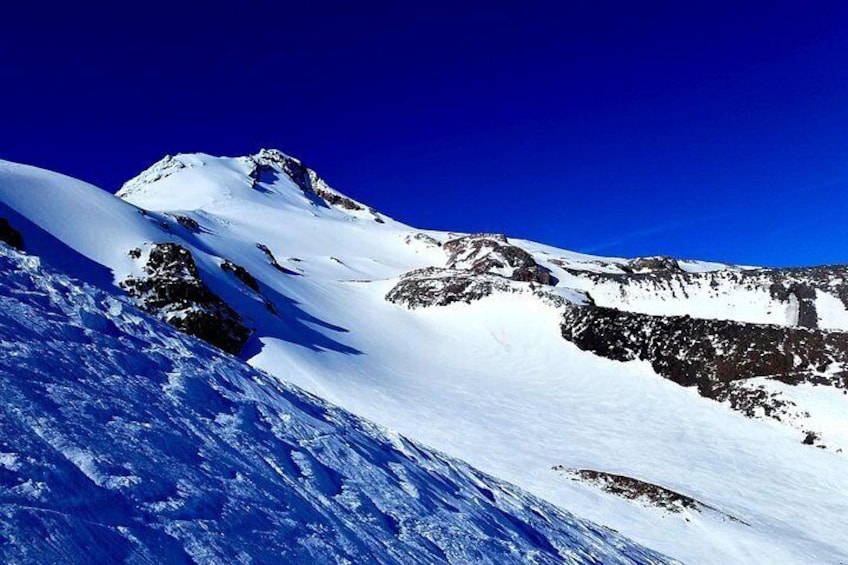 11,249 foot tall majestic Mt. Hood (Wy'East). A dormant volcano! 2