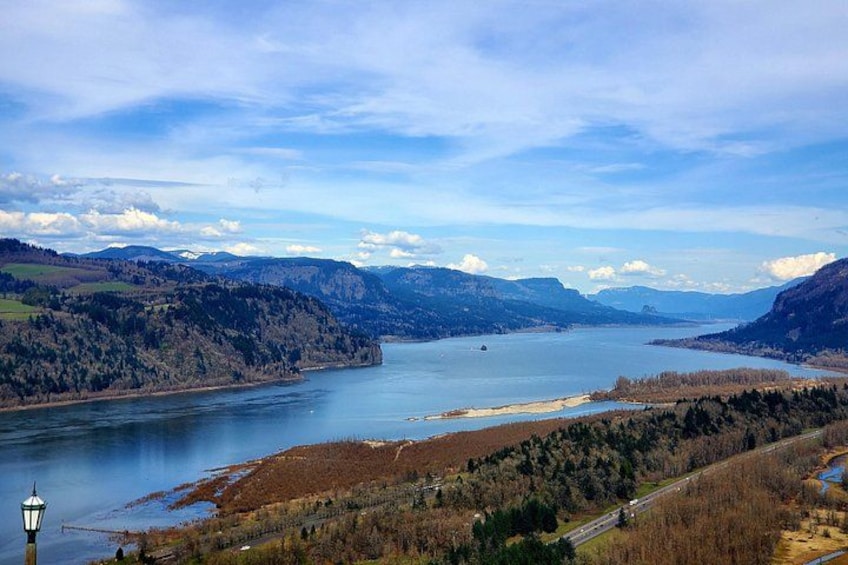 Columbia Gorge Waterfalls and Mt. Hood Tour - Full Day 3
