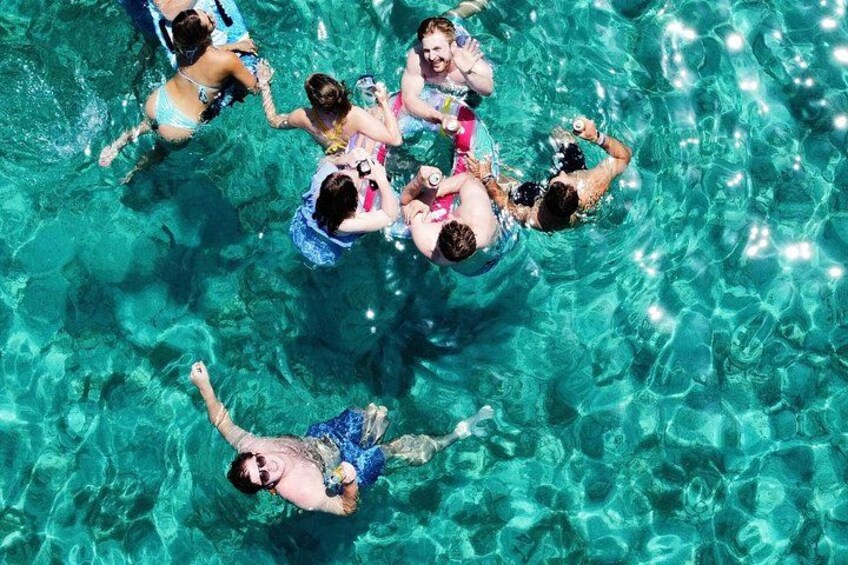 Blue Cave Full-Day Boat Tour with Hvar and 5 Islands 4