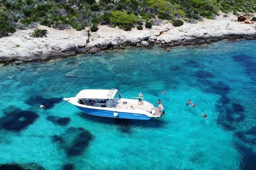 Blue Cave Full-Day Boat Tour with Hvar and 5 Islands 2