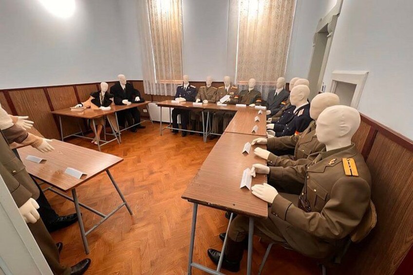 The Execution of Nicolae Ceauşescu, the end of communism 2