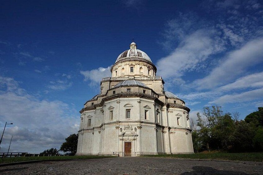 Todi, masterpiece of Middle Ages and Renaissance – Private Tour 1