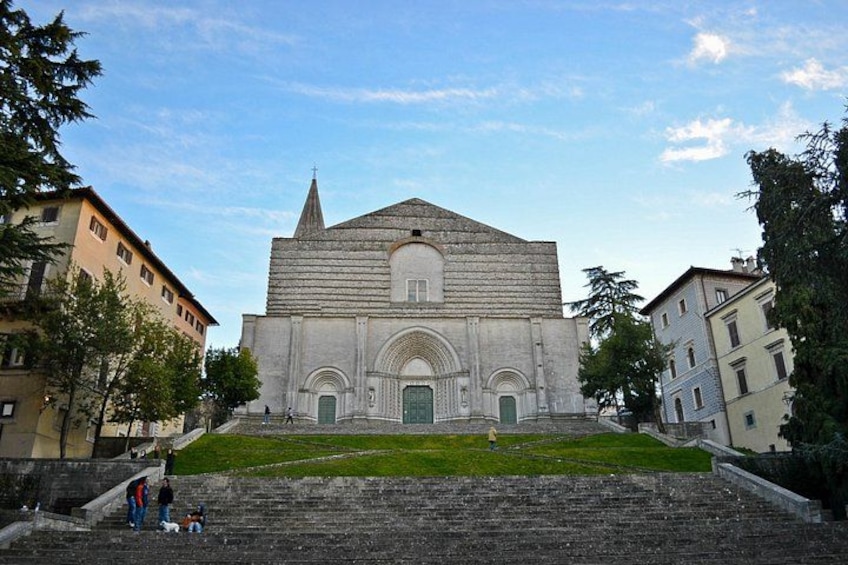 Todi, masterpiece of Middle Ages and Renaissance – Private Tour 2