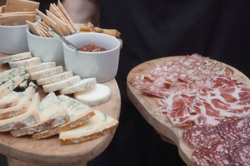 3-Hour Guided Manchester Food Tour with Lunch 5