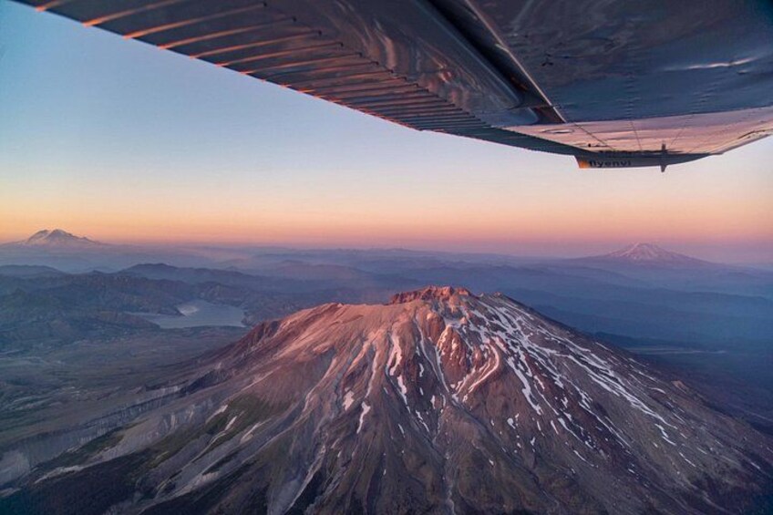 Amazing aerial tour of Mt. St. Helens 5