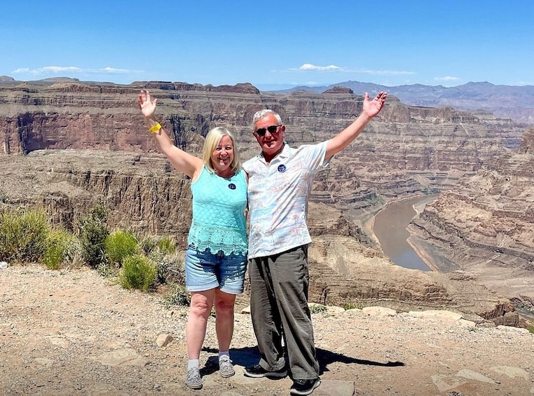 VIP Grand Canyon West Tour with Breakfast, Lunch, Hoover Dam & Skywalk 4