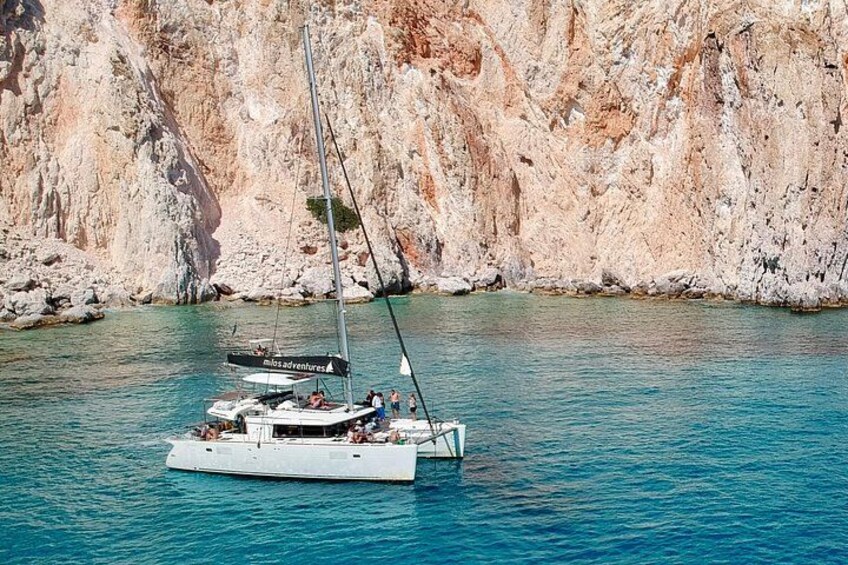 Catamaran Full Day Cruise: Poliegos - Kleftiko 4
