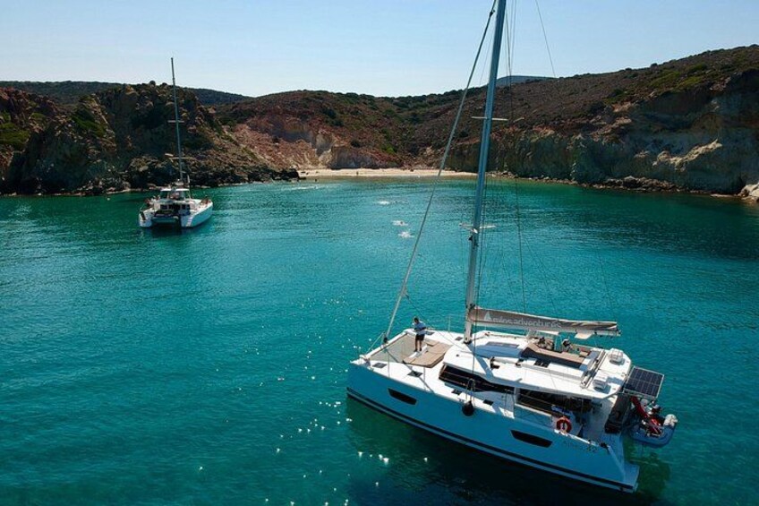 Catamaran Full Day Cruise: Poliegos - Kleftiko 2