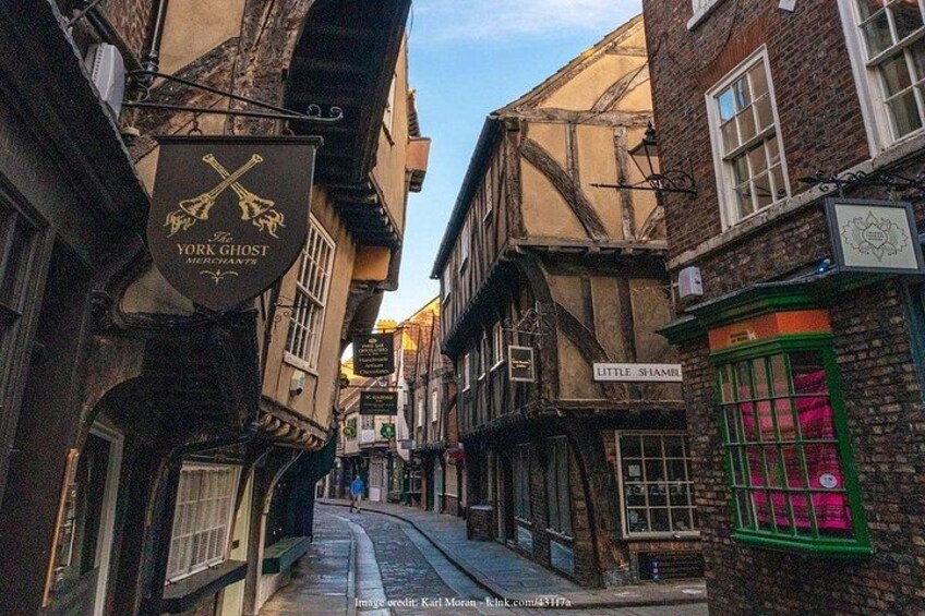 The Best of York Private Walking Tour: Landmarks & Hidden Gems 3