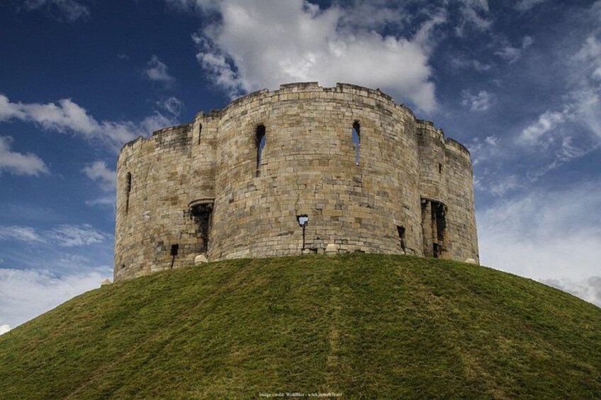 The Best of York Private Walking Tour: Landmarks & Hidden Gems 2
