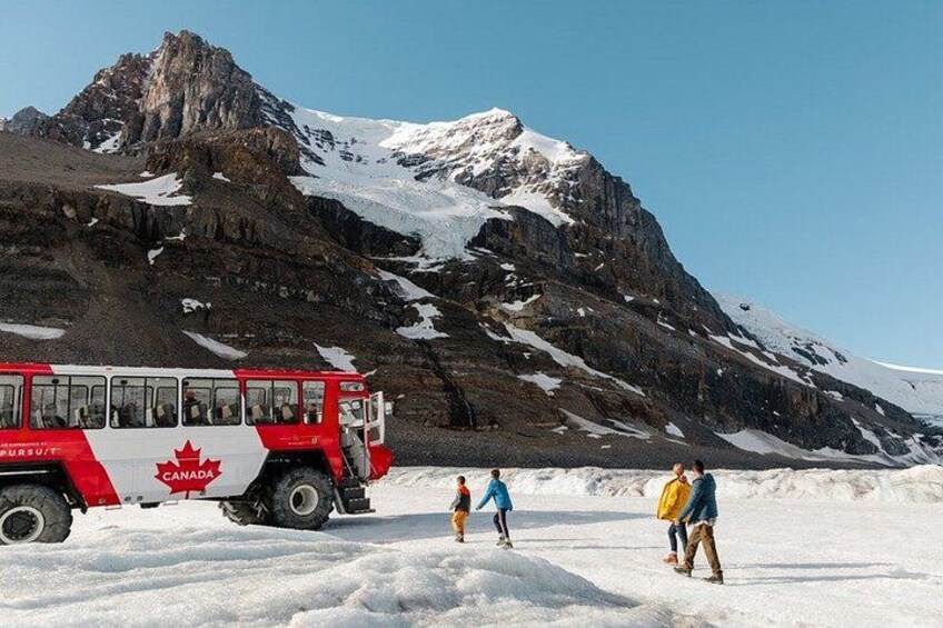 4-Day Banff, Lake Louise, Jasper, Icefield Packaged Tour 2