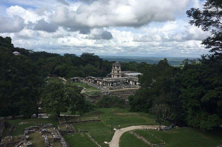 Knowing the Archaeological Zone and Agua Azul From Palenque