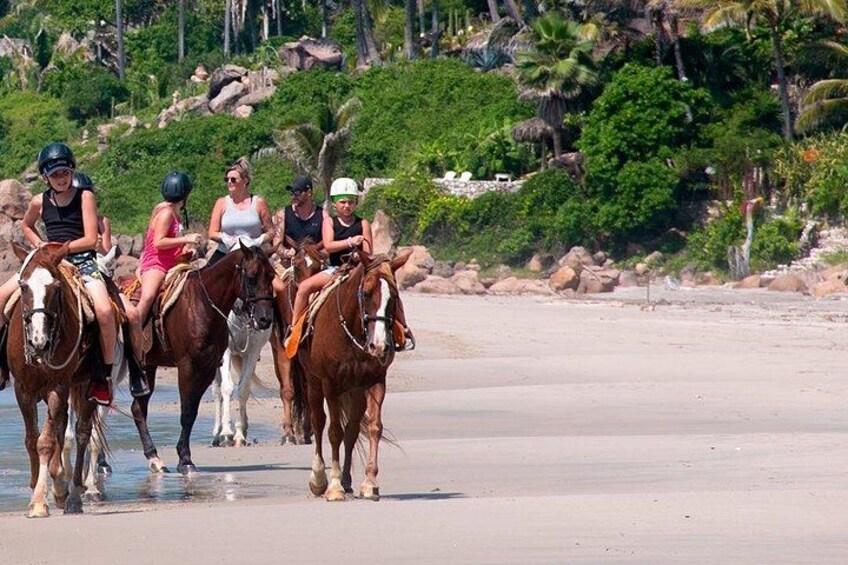 Horseback Riding in Sayulita Through Jungle Trails to the Beach 2