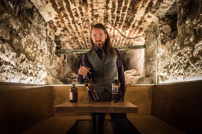 90min Underground Whisky Tasting in Edinburgh's Old Town 1