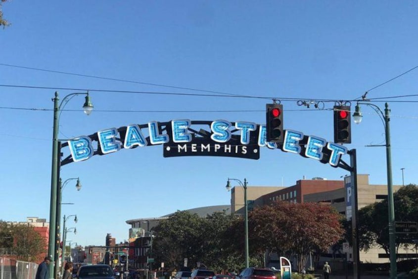 Guided Memphis City Tour that includes Riverboat Cruise 2
