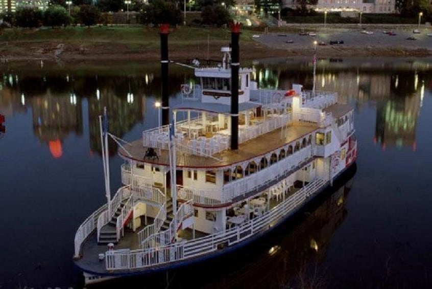 Guided Memphis City Tour that includes Riverboat Cruise 1